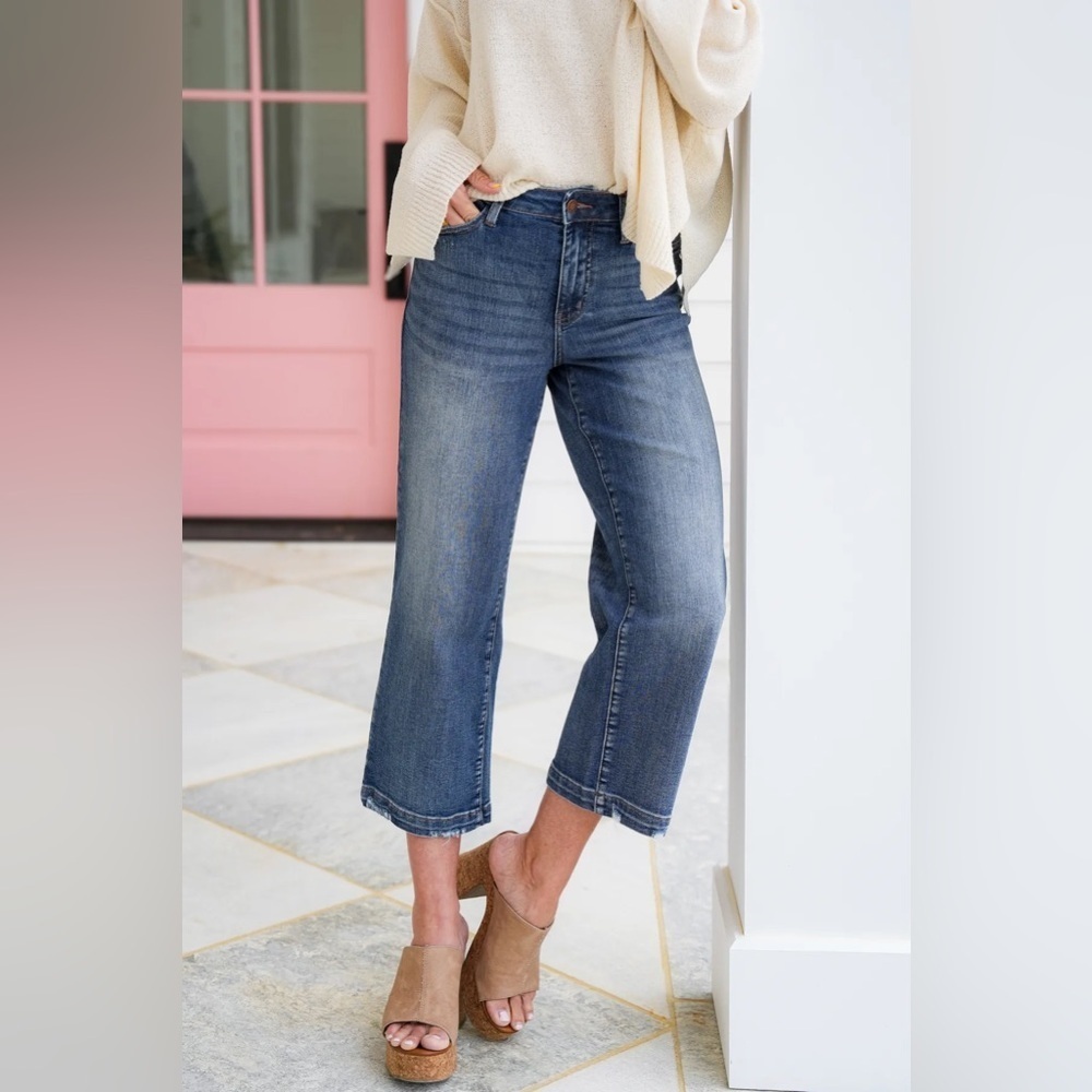 Boden Mid Rise Wide Leg Ankle Jeans Size 8R
